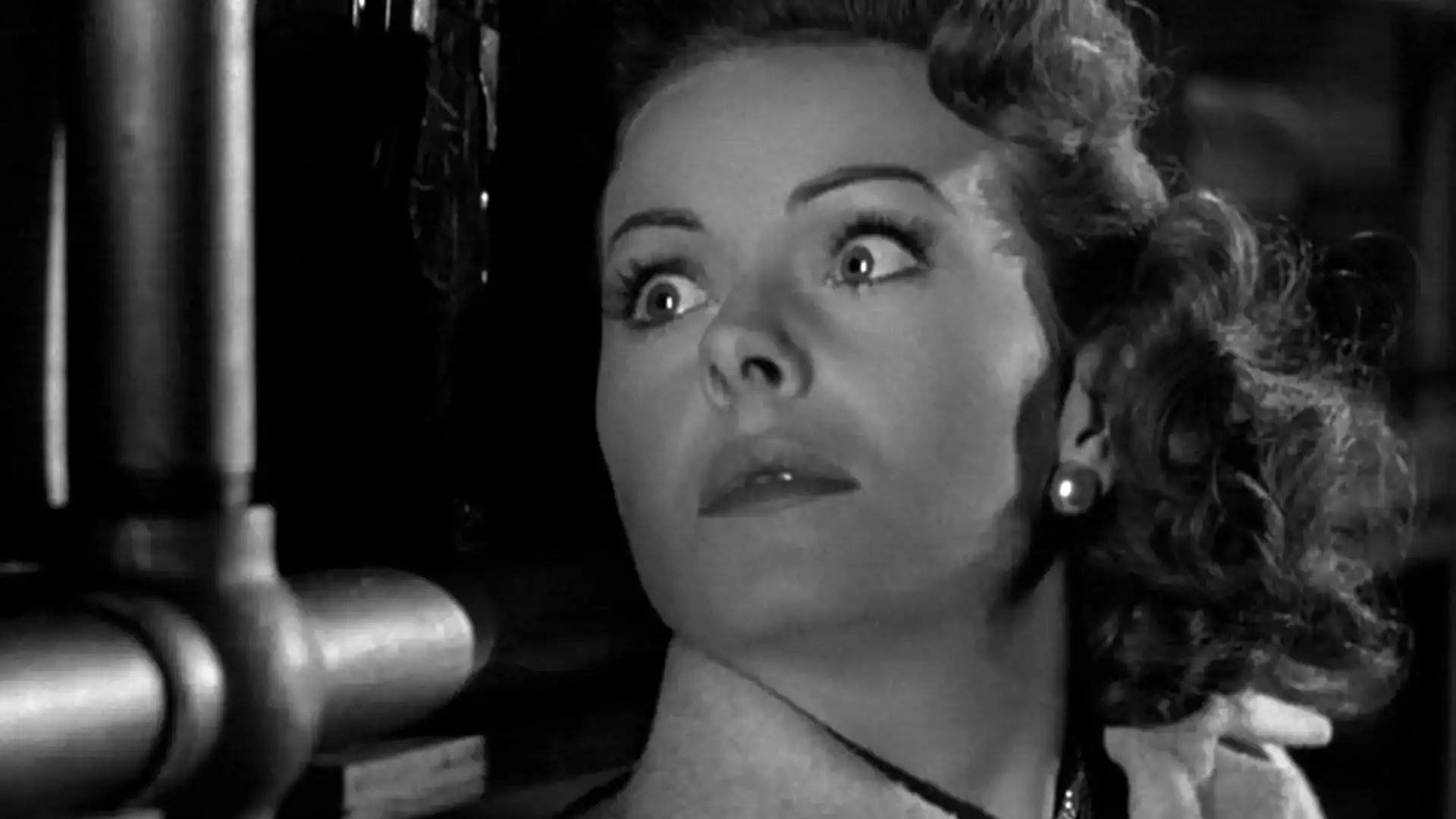 Dangerous Crossing - movie screenshot